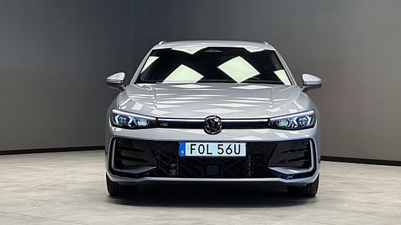 Volkswagen Passat 23 of 23