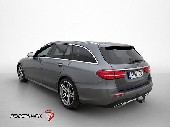 Mercedes-Benz E200 5 of 5