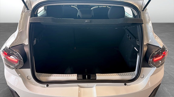 Dacia Sandero 10 of 12