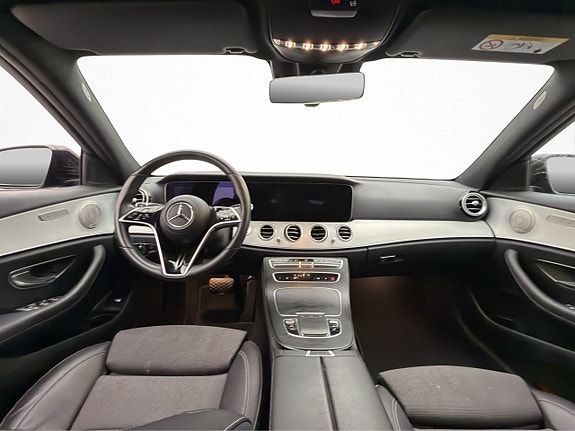 Mercedes-Benz E300 14 of 30