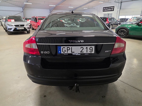 Volvo S80 4 of 9