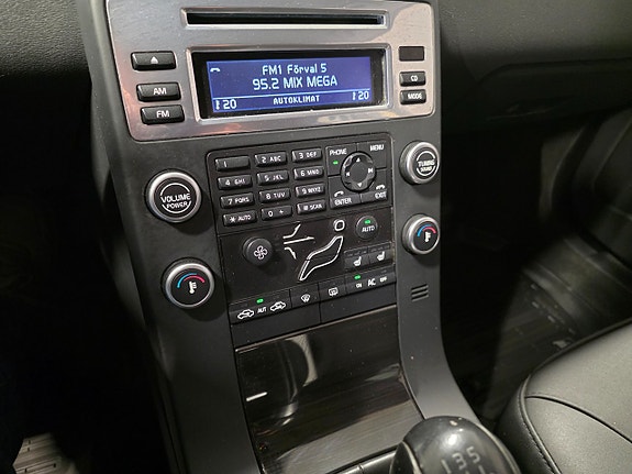 Volvo S80 8 of 9