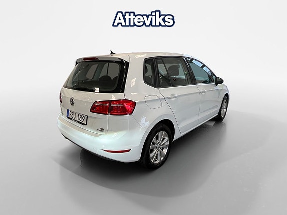 Volkswagen Golf Sportsvan 16 of 18