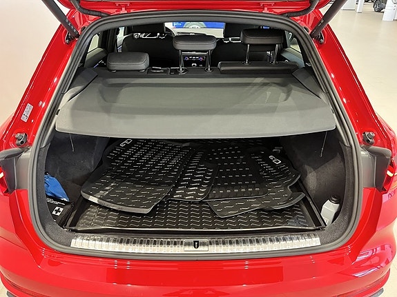 Audi Q3 7 of 14