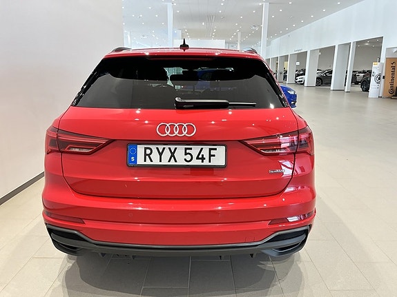 Audi Q3 5 of 5
