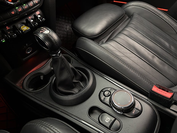 MINI Countryman Cooper SE 23 of 30