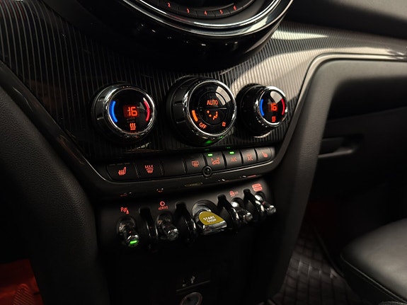 MINI Countryman Cooper SE 22 of 30