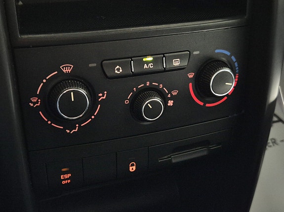 Peugeot 207 14 of 20
