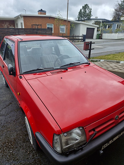 Nissan Micra 3 of 4