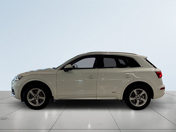 Audi Q5 4 of 5