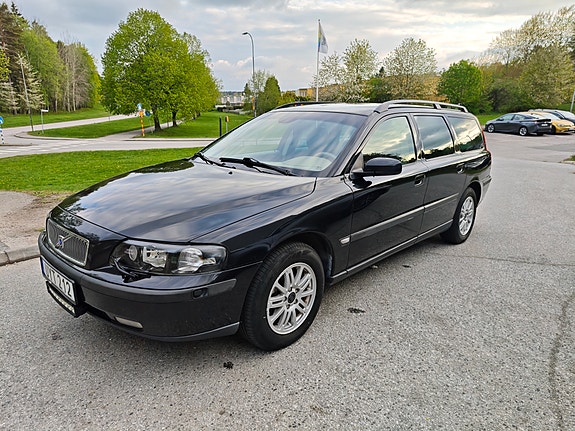 Brugt Volvo V70 2.4