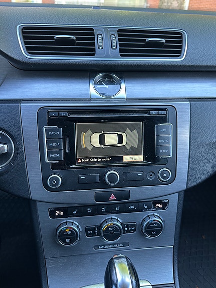 Volkswagen Passat 4 of 5