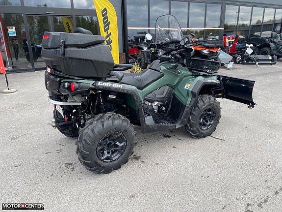 Can-Am Outlander MAX XU+ 570 T3A 5 of 8