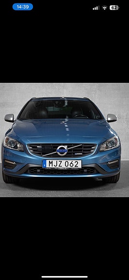 Volvo V60 2 of 5