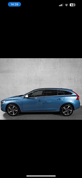 Volvo V60 4 of 5