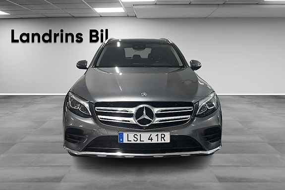 Mercedes-Benz GLC250 d 2 of 5