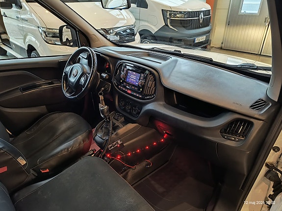 Fiat Doblo 11 of 16