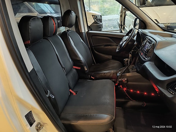 Fiat Doblo 10 of 16