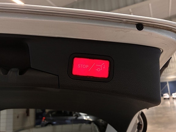 Mercedes-Benz C220 d 10 of 23