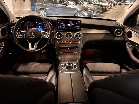 Mercedes-Benz C220 d 13 of 23