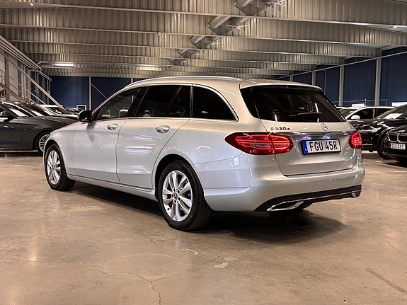 Mercedes-Benz C220 d 5 of 23