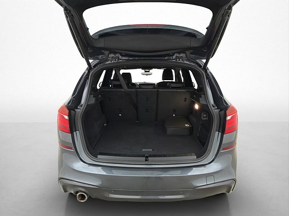 BMW 225xe 25 of 25