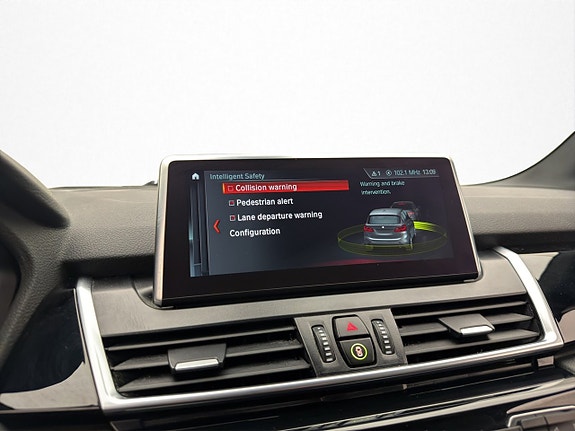 BMW 225xe 19 of 25
