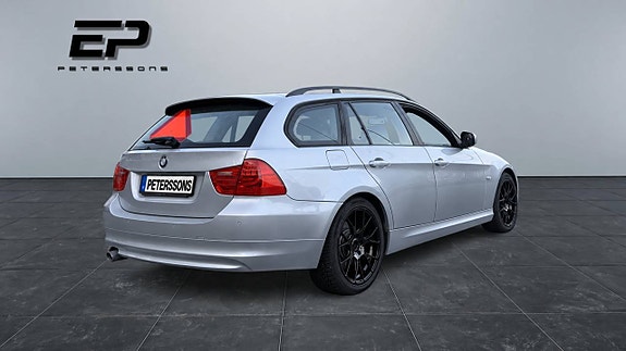 BMW 320d 4 of 9