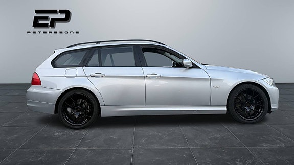 BMW 320d 3 of 9