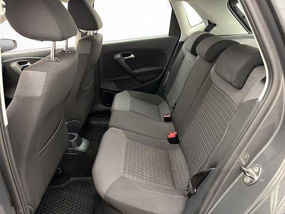 Volkswagen Polo 19 of 24