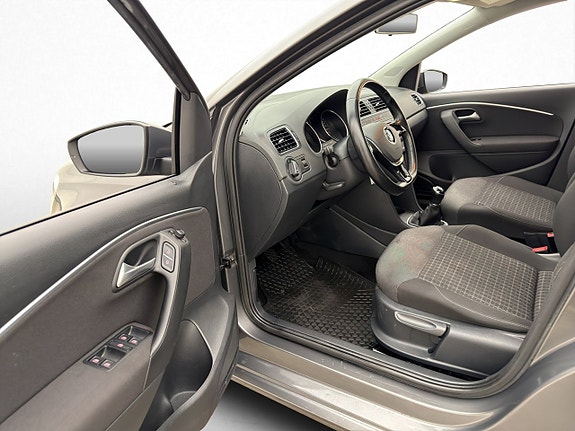 Volkswagen Polo 11 of 24