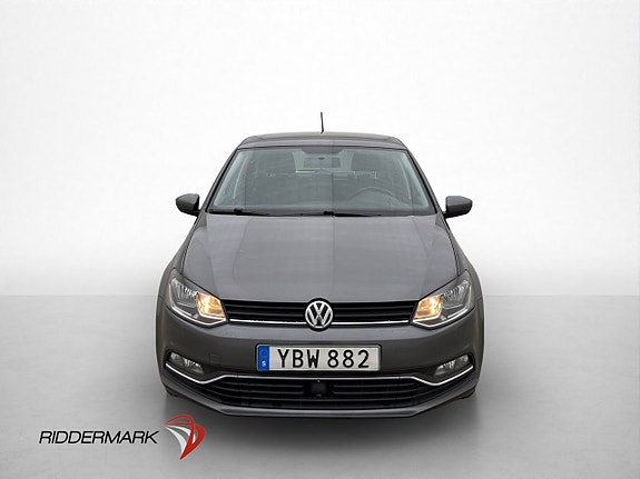 Volkswagen Polo 2 of 5