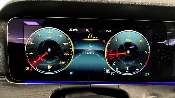 Mercedes-Benz E220 d 19 of 26