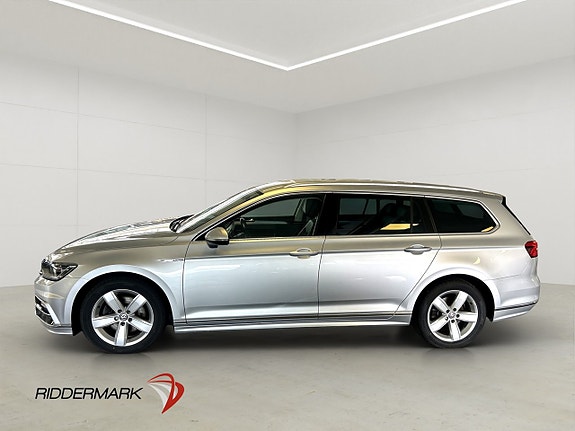 Volkswagen Passat 2 of 26