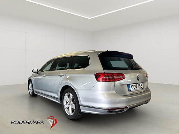 Volkswagen Passat 4 of 26