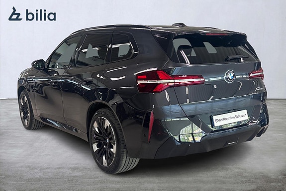 BMW X3 2 of 19