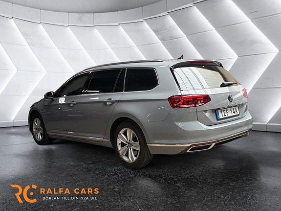 Volkswagen Passat 4 of 5