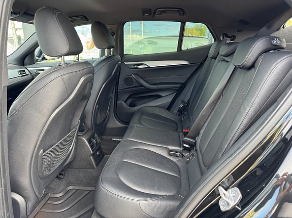 BMW X2 15 of 17