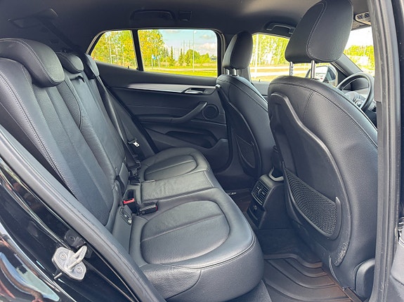 BMW X2 14 of 17