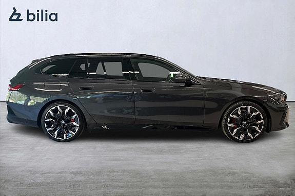 BMW 530e 15 of 18