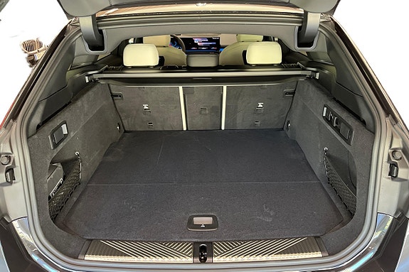 BMW 530e 10 of 18