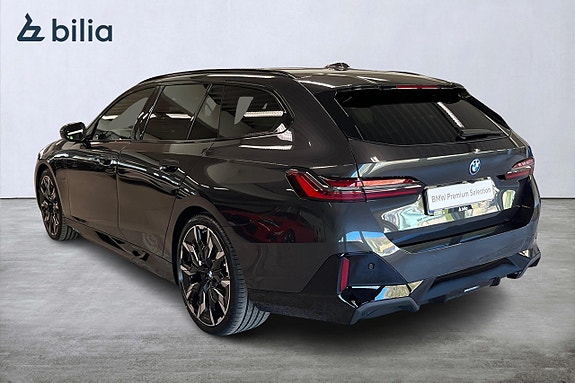 BMW 530e 2 of 18