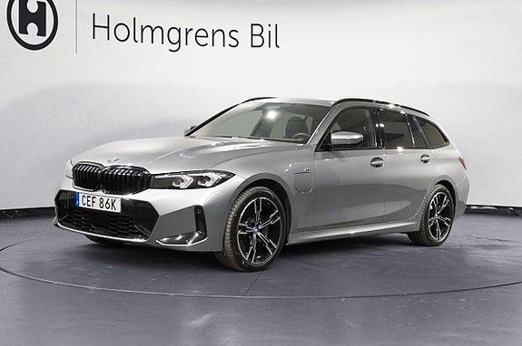 BMW 330e