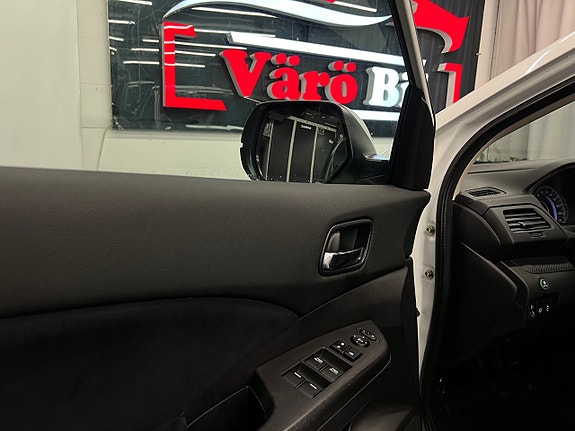 Honda CR-V 13 of 29