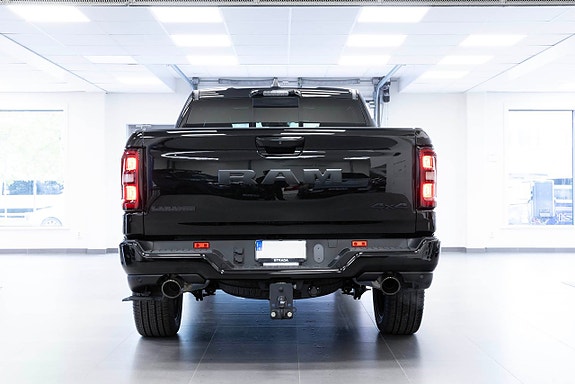 Dodge RAM 1500 4 of 5