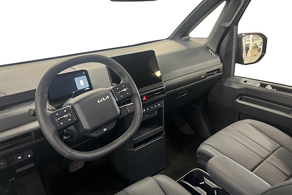 Kia PV5 8 of 17