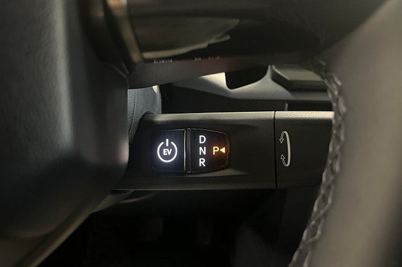 Kia PV5 13 of 17