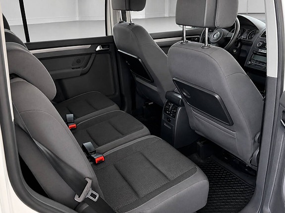 Volkswagen Touran 8 of 11