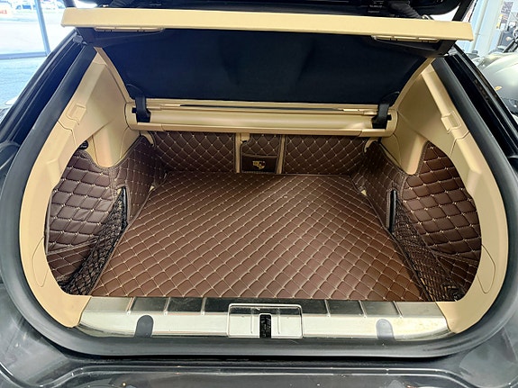 Porsche Panamera 4S 22 of 30