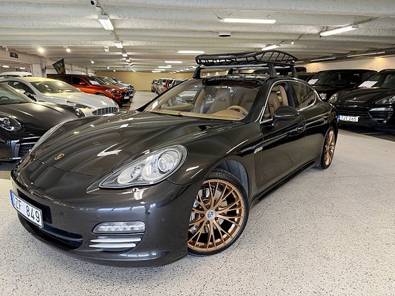 Porsche Panamera 4S